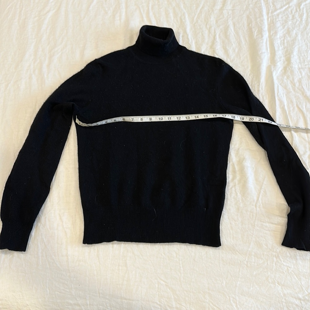 Lord & Taylor Cashmere Turtle Neck Sweater